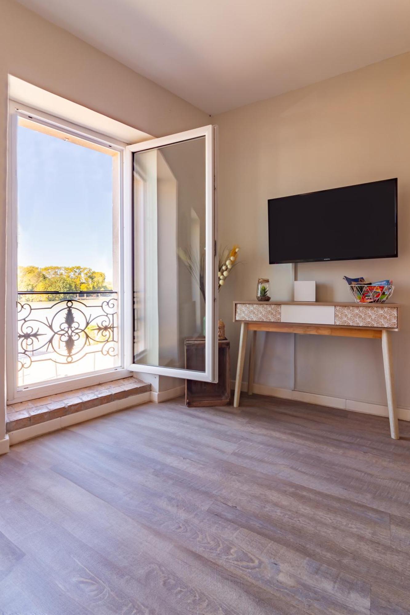 Au Pied Du Grand Bassin Lejlighed Castelnaudary Eksteriør billede